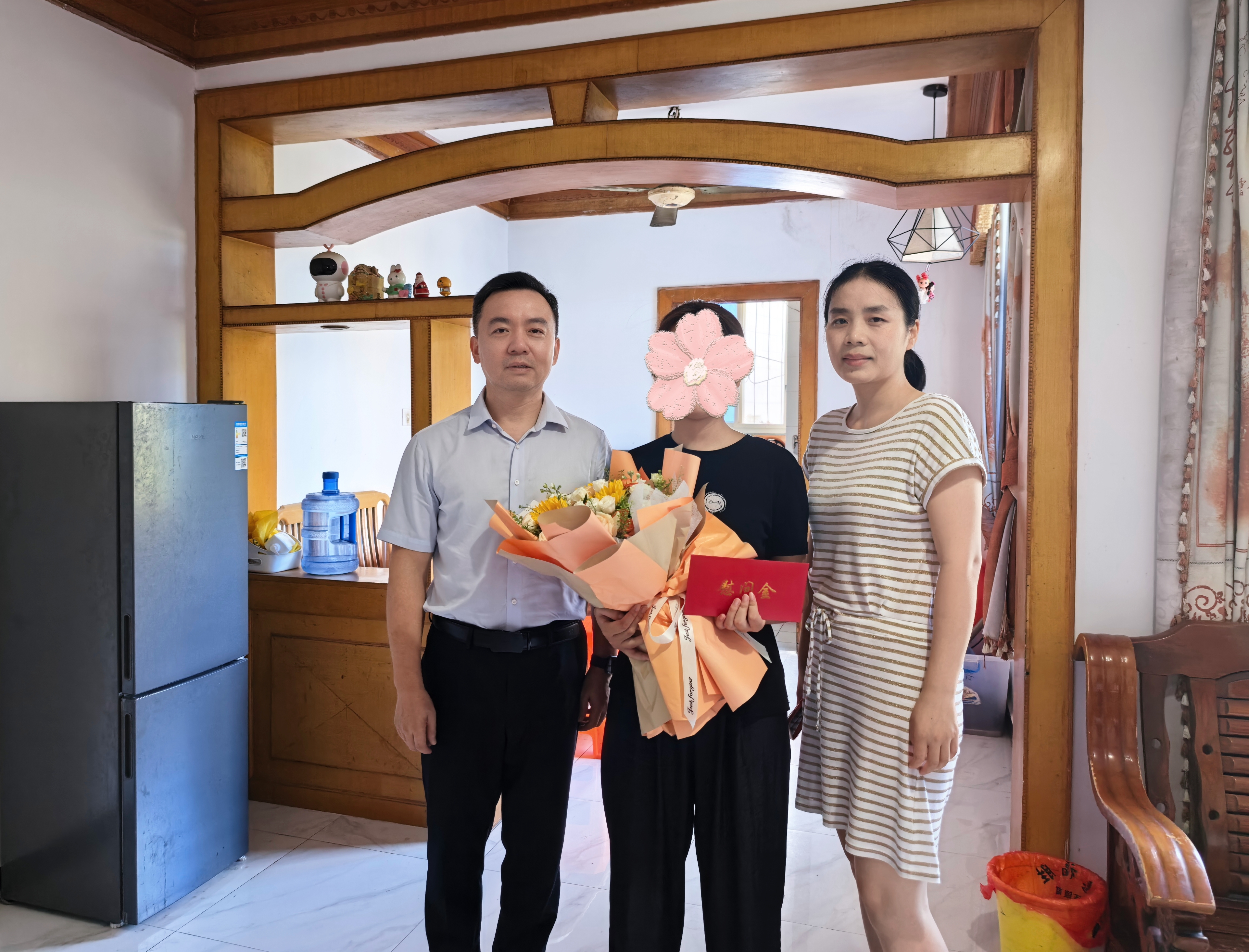 助学筑梦 花开有时——省金控投资集团“金秋助学”再结新果
