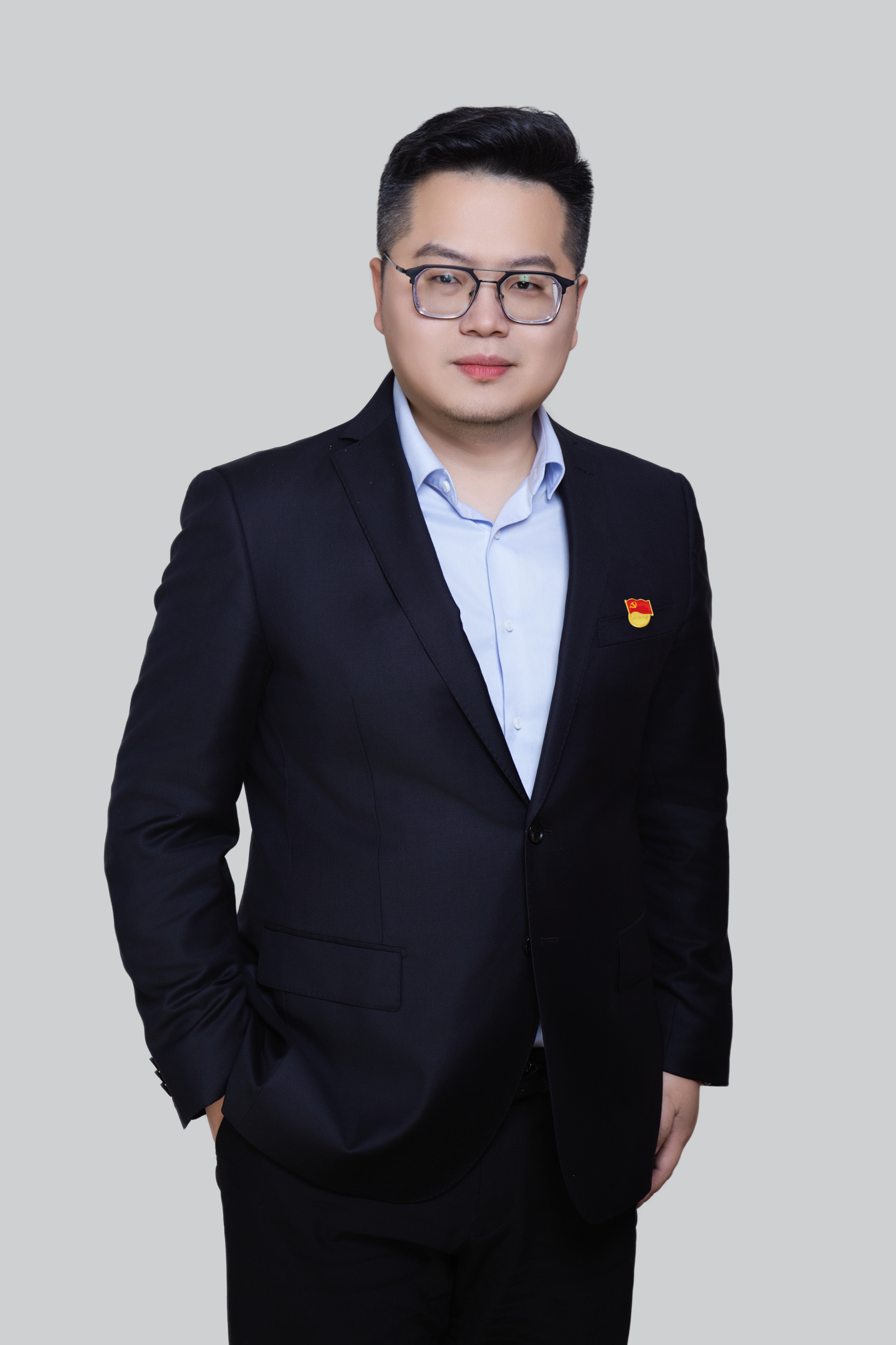 党员亮诺践初心 言出必行担使命/省金控投资集团党员“承诺、亮诺、践诺”活动展示